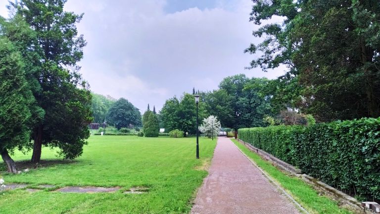 a02.jpg