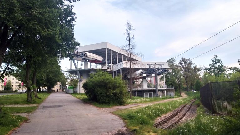 b01.jpg