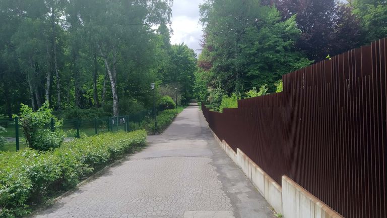 a05.jpg
