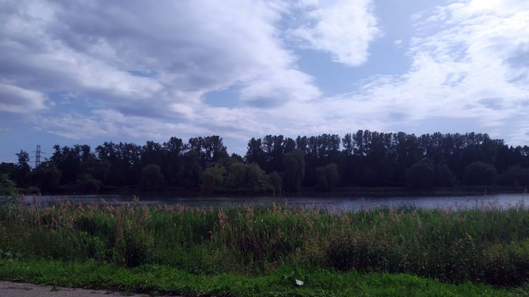 a01.jpg