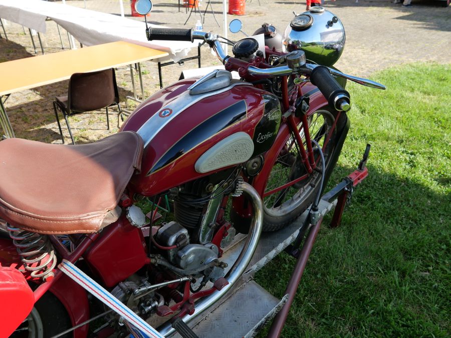 1a1mototouvet (3).JPG