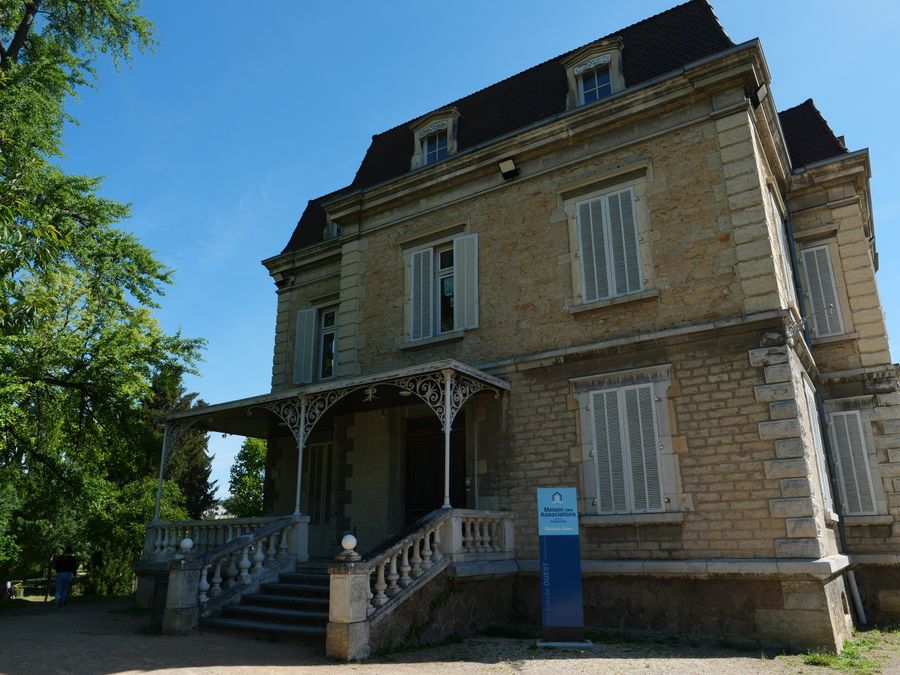 1a1bourgoinvillalilas (3).JPG