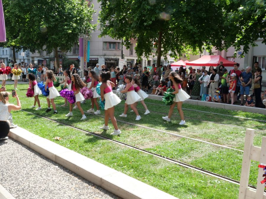 1a1majorette (2).JPG